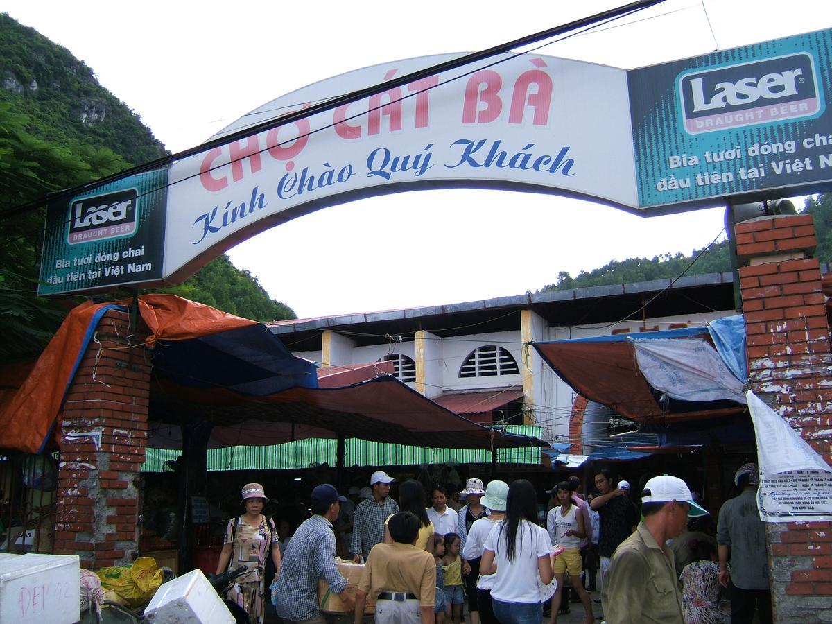 Phuong Dong Hotel Dong Khe Sau Exterior foto